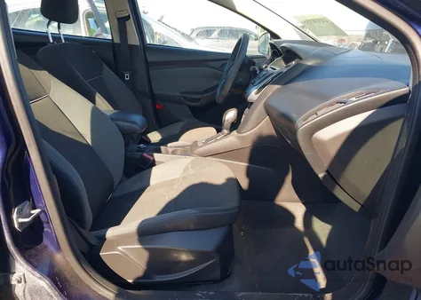 2012 Ford Focus Se z USA, uszkodzony, nr VIN 1FAHP3F29CL112278